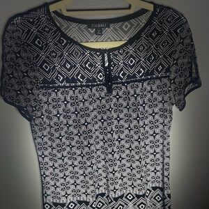 Roz & ali short sleeved blouse